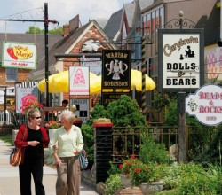 Carytown_Shopping-e1295830241230